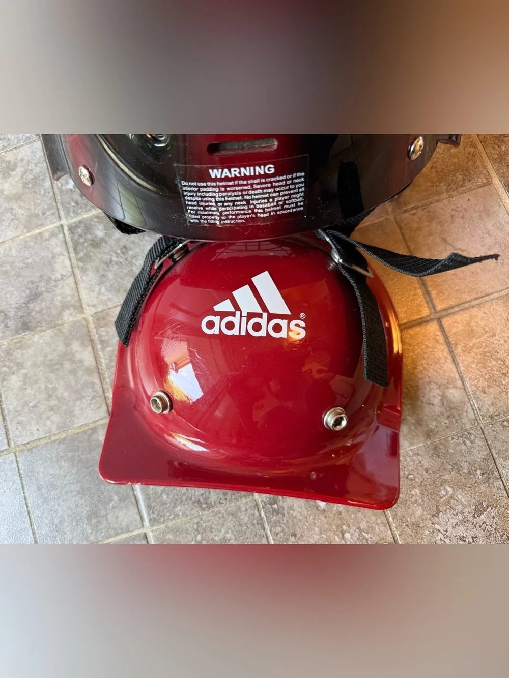 Adidas - Catcher’s Helmet